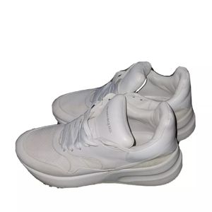 Alexander Mcqueens mens runners